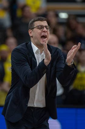GER, Basketball, easy Credit BBL, EWE Baskets Oldenburg vs Fitness First Würzburg Baskets 22 03 2026, EWE Arena, Oldenburg, GER, easy Credit BBL, EWE Baskets Oldenburg vs Fitness First Würzburg Baskets, pictured Lazar SPASIC EWE Baskets Oldenburg Head Coach Head Coach nordphotoxgmbhx xRojahn nph00310