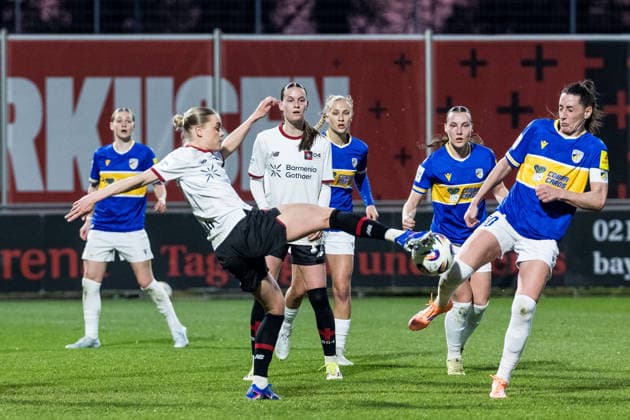 GOOGLE PIXEL Womens Bundesliga, Bayer 04 Leverkusen FC Carl Zeiss Jena 22 03 2026 Cornelia Kramer Bayer 04 Leverkusen, 7 and Merza Julevic FC Carl Zeiss Jena, 10 fight for the ball GOOGLE PIXEL Womens Bundesliga, Bayer 04 Leverkusen FC Carl Zeiss Jena, Leverkusen, Ulrich Haberland Stadium on 22 03 2026 DFB REGULATIONS PROHIBIT ANY USE OF PHOTOGRAPHS AS IMAGE SEQUENCES AND OR QUASI VIDEO Copyright: xBEAUTIFULxSPORTS Wunderlx