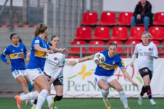Valentina Maedl Bayer 04 Leverkusen, 17 and Felicia Straeßer FC Carl Zeiss Jena, 08 in duel Bayer 04 Leverkusen vs FC Carl Zeiss Jena, Football, Google Pixel Womens Bundesliga, Matchday 21, Season 2025 26, 22 03 2026, Bayer 04 Leverkusen vs FC Carl Zeiss Jena, Football, Google Pixel Womens Bundesliga, Matchday 21, Season 2025 26, 22 03 2026 Leverkusen Copyright: xEibner-Pressefoto LukasxBaldygax EP_LBA