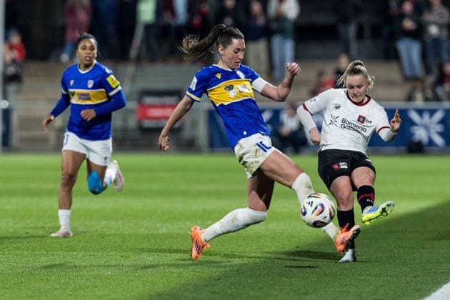GOOGLE PIXEL Frauen Bundesliga, Bayer 04 Leverkusen FC Carl Zeiss Jena 22 03 2026 duel Merza Julevic FC Carl Zeiss Jena, 10 , Vanessa Fudalla Bayer 04 Leverkusen, 21 GOOGLE PIXEL Frauen Bundesliga, Bayer 04 Leverkusen FC Carl Zeiss Jena, Leverkusen, Ulrich Haberland Stadion am 22 03 2026 DFB REGULATIONS PROHIBIT ANY USE OF PHOTOGRAPHS AS IMAGE SEQUENCES AND OR QUASI VIDEO Copyright: xBEAUTIFULxSPORTS Wunderlx