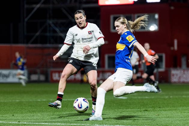 GOOGLE PIXEL Frauen Bundesliga, Bayer 04 Leverkusen FC Carl Zeiss Jena 22 03 2026 duel Carlotta Wamser Bayer 04 Leverkusen, 37 , Melina Laura Reuter FC Carl Zeiss Jena, 7 GOOGLE PIXEL Frauen Bundesliga, Bayer 04 Leverkusen FC Carl Zeiss Jena, Leverkusen, Ulrich Haberland Stadion am 22 03 2026 DFB REGULATIONS PROHIBIT ANY USE OF PHOTOGRAPHS AS IMAGE SEQUENCES AND OR QUASI VIDEO Copyright: xBEAUTIFULxSPORTS Wunderlx