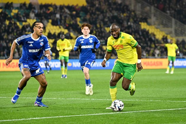 FC Nantes v RC Strasbourg Alsace - Ligue 1 McDonald s 2025 2026 22 Guela DOUE (rcsa) - 37 Ignatius GANAGO (fcn) during the Ligue 1 McDonald s match between Nantes and Strasbourg at Stade de la Beaujoire on March 22, 2026 in Nantes, France. Nantes France  Copyright: xFEPx 776348329