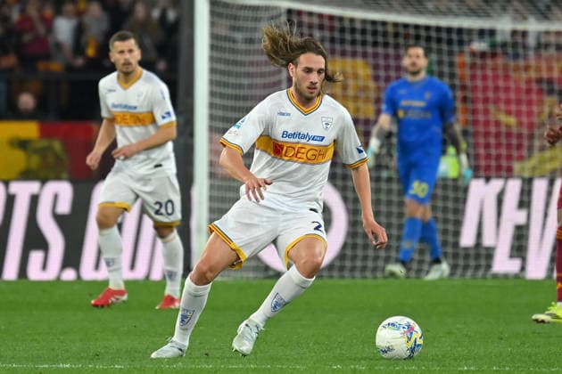 Soccer, serie A match, AS Roma v Lecce Antonino Gallo of Lecce during the serie A Enilive match between AS Roma v Lecce at olimpico stadium in Rome, Italy, Mar 22nd, 2026 Imago-Images Emmefoto Copyright: xImago-Images Emmefotox