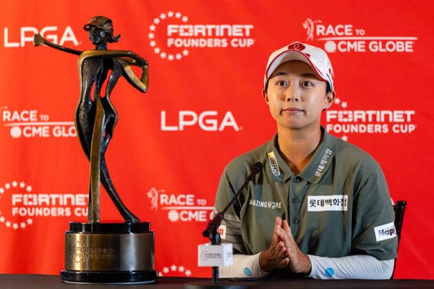 MENLO PARK, CA - MARCH 22: Hyo Joo Kim of South Korea is interviewed after winning the final round of the LPGA, Golf Damen Fortinet Founders Cup on March 22, 2026 at Sharon Heights Golf & Country Club in Menlo Park, CA. (Photo by Matthew Huang Icon Sportswire) GOLF: MAR 22 LPGA Fortinet Founders Cup EDITORIAL USE ONLY Icon2603220614