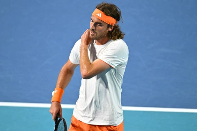 Itau Miami Tennis Open - Stefanos Tsitsipas Stefanos Tsitsipas (GRE) during his third round match at the Itau Miami Tennis Open in Miami , USA, on March 22, 2026. Photo by Corinne Dubreuil ABACAPRESS.COM Miami United States  Copyright: xDubreuilxCorinne ABACAx