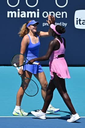 Itau Miami Open - Mirra Andreeva And Victoria Mboko Mirra Andreeva (RUS) and Victoria Mboko (CAN) during their double match at the Itau Miami Tennis Open in Miami , USA, on March 22, 2026. Photo by Corinne Dubreuil ABACAPRESS.COM Miami United States  Copyright: xDubreuilxCorinne ABACAx