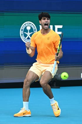 Itau Miami Open - Carlos Alcaraz Carlos Alcaraz (ESP) during his third round match at the Itau Miami Tennis Open in Miami , USA, on March 22, 2026. Photo by Corinne Dubreuil ABACAPRESS.COM Miami United States  Copyright: xDubreuilxCorinne ABACAx