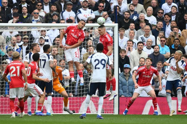 Tottenham Hotspur v Nottingham Forest - Premier League Nikola Milenkovic of Nottingham Forest heads the ball during the Premier League match between Tottenham Hotspur and Nottingham Forest at the Tottenham Hotspur Stadium in London on March 22, 2026. London Greater London United Kingdom  Copyright: xMIxNewsx originalFilename:fletcher-tottenha260322_npUe2.jpg