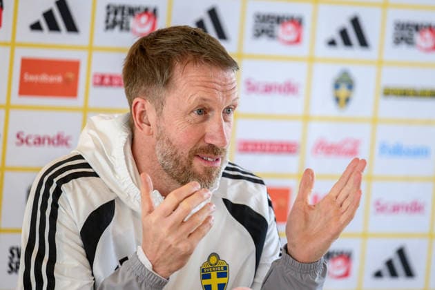 260323 of the Swedish national football team during a press conference on March 23, 2026 in Valencia Photo Joel Marklund BILDBYRAN code JM JM0803 bbeng fotboll football soccer fotball vm kval fifa world cup qualifier presskonferens press conference sverige sweden sverige a  Copyright: JOELxMARKLUND BB260323JM010