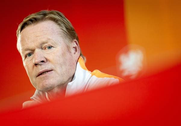ZEIST - Netherlands national team, Nationalteam coach Ronald Koeman looks ahead to the friendly match against Norway. ANP KOEN VAN WEEL xVIxANPxSportx xxANPxIVx 554184823 originalFilename: 554184823.jpg