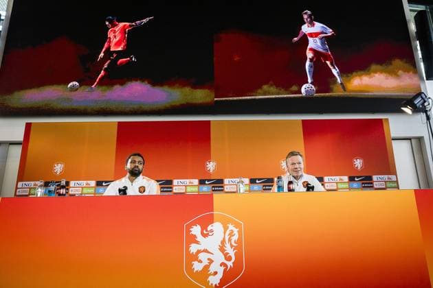 ZEIST , 23-03-2026 , KNVB campus , season 2025 2026 , Dutch football , press conference, PK, Pressekonferenz Ronals Koeman , picture shows, Ronald Koeman , Samuel Sanches Press conference Ronald Koeman x202604861x Copyright: