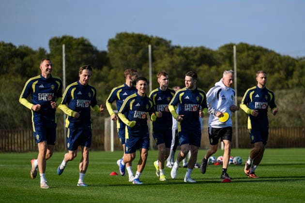 260323 Gustaf Nilsson, Mattias Svanberg, Jesper Karlström, Roony Bardghji, Williot Swedberg, Gabriel Gudmundsson and Gustav Lundgren of the Swedish national football team during a training session on March 23, 2026 in Valencia Photo Joel Marklund BILDBYRAN kod JM JM0804 bbeng fotboll football soccer fotball vm kval fifa world cup qualifier qualifier träning practice training sverige sweden sverige a  Copyright: JOELxMARKLUND BB260323JM030