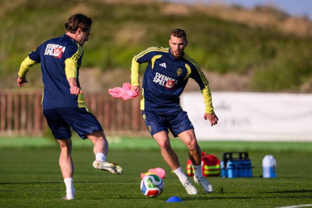 260323 Mattias Svanberg and Jesper Karlström of the Swedish national football team during a training session on March 23, 2026 in Valencia Photo Joel Marklund BILDBYRAN kod JM JM0804 bbeng fotboll football soccer fotball vm kval fifa world cup qualifier qualifier träning practice training sverige sweden sverige a  Copyright: JOELxMARKLUND BB260323JM060