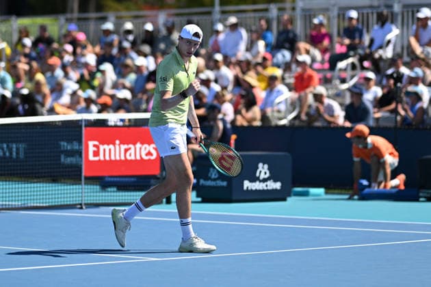 Itau Miami Tennis Open - Ugo Humbert Ugo Humbert (FRA) during his third round match at the Itau Miami Open in Miami , USA, on March 23, 2026. Photo by Corinne Dubreuil ABACAPRESS.COM Miami United States  Copyright: xDubreuilxCorinne ABACAx