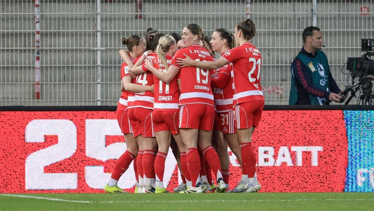 Players of 1 FC Union Berlin with goal celebration, cheering, jubilant, optimistic, game scene, highlight, joy about the goal to 1 0, THE DFB REGULATIONS PROHIBIT ANY USE OF PHOTOGRAPHS AS IMAGE SEQUENCES AND OR QUASI VIDEO , 23 03 2026, Berlin Germany , Football, Google Pixel Womens Bundesliga, 1 FC Union Berlin SV Werder Bremen xobx