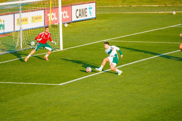 CALCIO - FIFA Mondiali - Italy training session Giacomo Raspadori vs Elia Caprile during Italy training session, FIFA World Cup, WM, Weltmeisterschaft, Fussball match in Florence, Italy, March 23 2026 Florence Italy  Copyright: xIPAxSport ABACAx