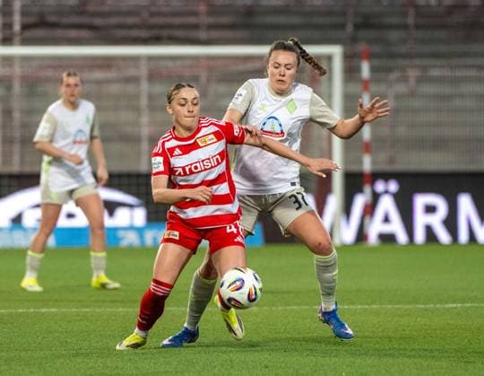 Soccer, Women, Season 2025 2026, Google Pixel Women Bundesliga 21 Matchday , 1 FC Union Berlin Werder Bremen, v l Lia Kamber 1 Women 1 FC Union , Mara Alber Werder Bremen , 23 03 2026, Copyright: xMatthiasxKochx