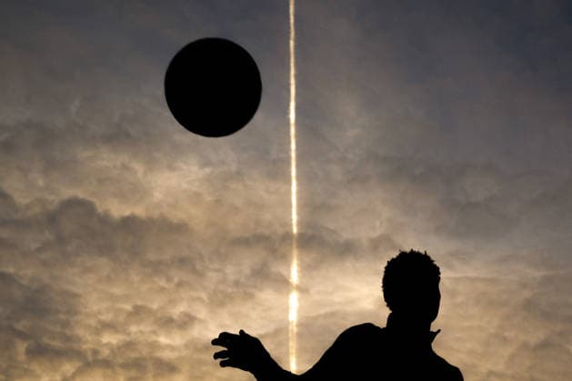 260323 The silhouette of Antonio Nusa of the Norwegian national football team during a training session on March 23, 2026 in Wijdewormer Photo Vegard Grott BILDBYRAN kod VG VG0897 bbeng fotball football soccer fotboll norge norway trening träning training practice amsterdam genre  Copyright: VEGARDxGRoTT BB260323VG019