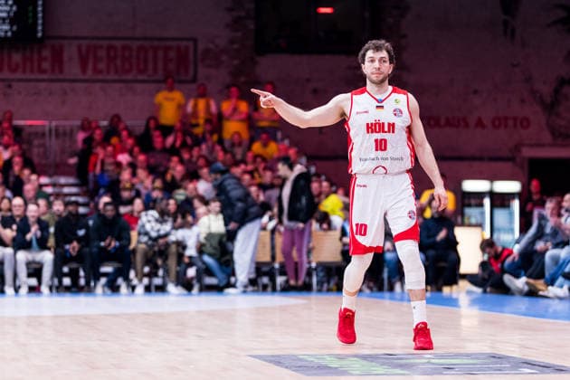 Barmer 2 Basketball Bundesliga ProA RheinStars Cologne vs Phoenix Hagen, 23 03 2026 Haris Hujic RheinStars Cologne, 10 cheers after a successful three-pointer Barmer 2 Basketball Bundesliga ProA RheinStars Cologne vs Phoenix Hagen, Cologne, Motorworld on 23 03 2026 Copyright: xBEAUTIFULxSPORTS Wunderlx