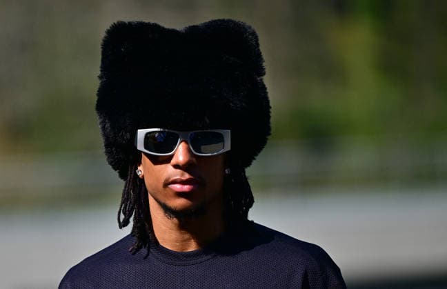 Michael Olise - Les joueurs de l équipe de France de football arrivent au Centre national de football de Clairefontaine-en-Yveline, France, le 23 mars 2026. Les vice-champions du monde se rendront cette semaine aux Etats-Unis, dans la banlieue de Boston, pour y disputer deux matchs amicaux en préparation de la Coupe du monde 2026. D’abord contre le Brésil jeudi (21h) puis la Colombie dimanche (21h). Christian Liewig Bestimage French soccer team during the Arrival of French team at INF Clairefontaine on March 23, 2026 in Clairefontaine, France. Clairefontaine-en-Yveline France  Copyright: xChristianxLiewigx xBestimagexChristianxLiewigx xBestimagex