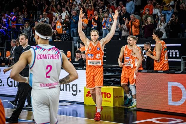 Neu Ulm, Germany, 23 03 26 Christian Sengfelder ratiopharm ulm gestures, gestures during the Basketball Bundesliga match between ratiopharm ulm vs Telekom Baskets Bonn at ratiopharm Arena on March 23, 2026 in Neu Ulm, Germany Photo by Harry Langer DeFodi Images ratiopharm Arena, Germany, 23 03 26 Christian Sengfelder ratiopharm ulm gestures during the Basketball Bundesliga match between ratiopharm ulm vs Telekom Baskets Bonn at Neu Ulm on March 23, 2026 in ratiopharm Arena, Germany Photo by Harry Langer DeFodi Images Photo by Harry Langer DeFodi Images