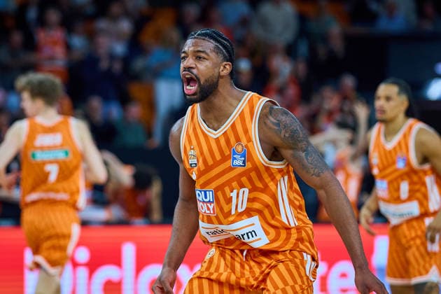 Malik Osborne ratiopharm ulm, 10 screams out his joy GER, ratiopharm ulm vs Telekom Baskets Bonn, Basketball, 25 Matchday, EasyCredit BBL, Season 2025 2026, 23 03 2026 GER, ratiopharm ulm vs Telekom Baskets Bonn, Basketball, 25 Matchday, EasyCredit BBL, Season 2025 2026, 23 03 2026 New Ulm Copyright: xEibner-Pressefoto GeraldxOelze-dexStoppanyx EP_ODS