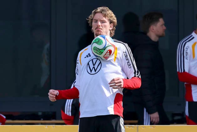 Nick Woltemade Germany controls the ball, , Training of the German national soccer team, Home Ground on March 24, 2026 in Herzogenaurach, Germany Photo by Marco Steinbrenner DeFodi Images Nick Woltemade Germany controls the ball, , Training of the German national soccer team, Home Ground, March 24, 2026 in Herzogenaurach, Germany Photo by Marco Steinbrenner DeFodi Images