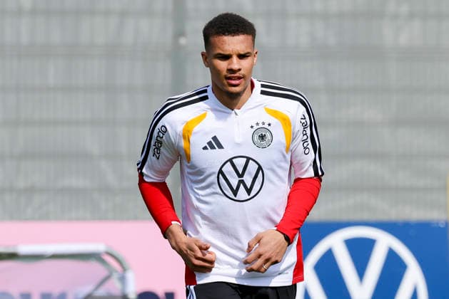Malick Thiaw Germany looks on, , Training of the German national soccer team, Home Ground on March 24, 2026 in Herzogenaurach, Germany Photo by Marco Steinbrenner DeFodi Images Malick Thiaw Germany looks on, , Training of the German national soccer team, Home Ground, March 24, 2026 in Herzogenaurach, Germany Photo by Marco Steinbrenner DeFodi Images