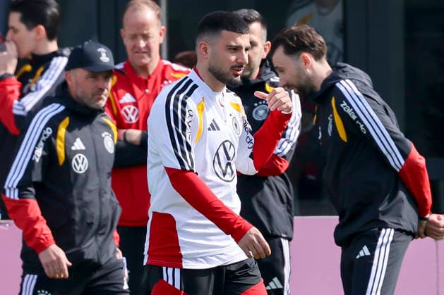 Deniz Undav Germany looks on, , Training of the German national football team, Home Ground on March 24, 2026 in Herzogenaurach, Germany Photo by Marco Steinbrenner DeFodi Images Deniz Undav Germany looks on, , Training of the German national football team, Home Ground, March 24, 2026 in Herzogenaurach, Germany Photo by Marco Steinbrenner DeFodi Images
