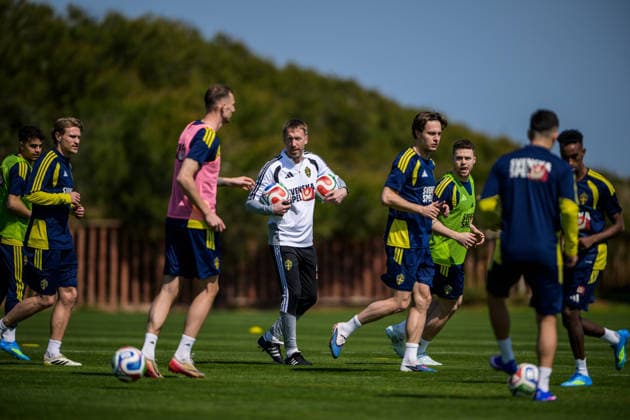 260324 Head coach Graham Potter of the Swedish national football team during a training session on March 24, 2026 in Valencia Photo Joel Marklund BILDBYRAN kod JM JM0805 bbeng fotboll football soccer fotball vm kval fifa world cup qualifier qualifier träning practice training sverige sweden sverige a  Copyright: JOELxMARKLUND BB260324JM046