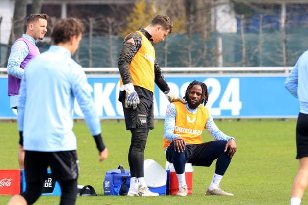 DEU, DFL, 2 FBL Hertha BSC, Training, 24 03 2026, Sportforum, Berlin, DEU, DFL, 2 FBL Hertha BSC, Training, im Bild Deyovaisio Zeefuik Hertha BSC Berlin 42 , Tjark Ernst Hertha BSC Berlin 1 DFL regulations prohibit any use of Photographs as image sequences and or quasi video nordphotoxGmbHx xEngler nph00076