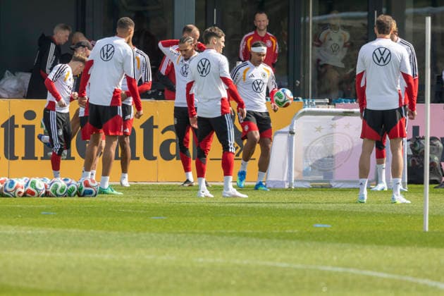 Report 24 03 2026 First training session for the mens national soccer team at adidas in Herzogenaurach ahead of the international matches against Switzerland and Ghana A bit of playing with the ball at the start Herzogenaurach Bavaria Germany
