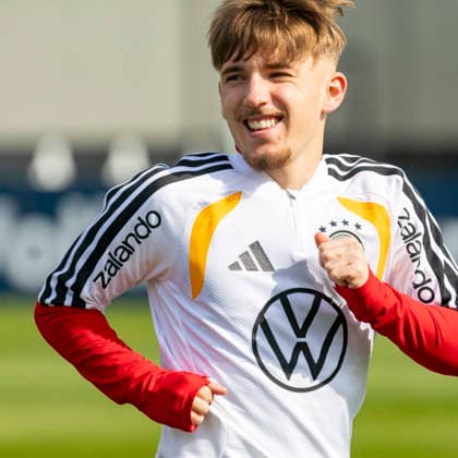 Report 24 03 2026 First training session for the mens national soccer team at adidas in Herzogenaurach ahead of the international matches against Switzerland and Ghana New to the national team Lennart Karl Herzogenaurach Bavaria Germany