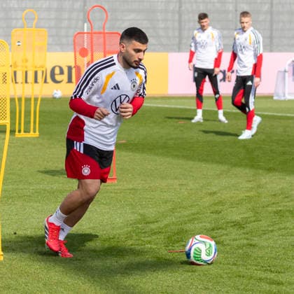 Report 24 03 2026 First training session of the mens national soccer team at adidas in Herzogenaurach before the international matches against Switzerland and Ghana Deniz Undav on the ball again Herzogenaurach Bavaria Germany