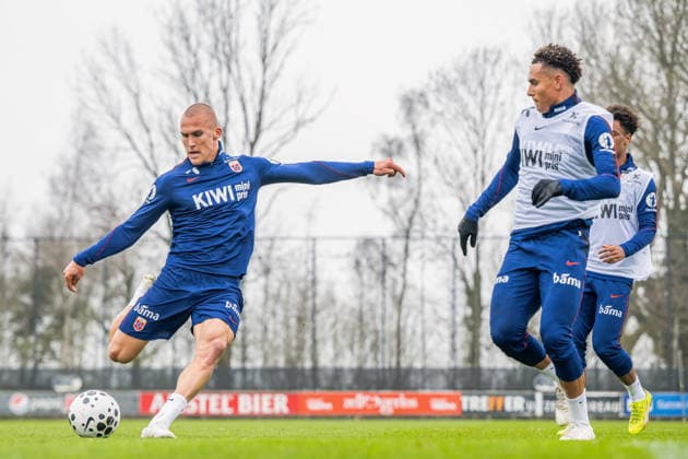 260324 Leo ostigard of the Norwegian national football team during a training session on March 24, 2026 in Wijdewormer Photo Vegard Grott BILDBYRAN kod VG VG0899 bbeng fotball football soccer fotboll norge norway trening träning training practice amsterdam  Copyright: VEGARDxGRoTT BB260324VG012