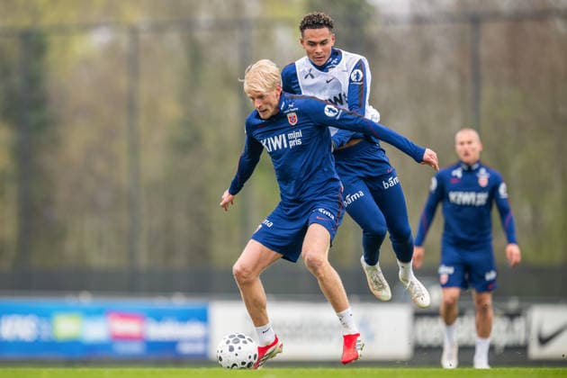 260324 Morten Thorsby and Antonio Nusa of the Norwegian national football team during a training session on March 24, 2026 in Wijdewormer Photo Vegard Grott BILDBYRAN kod VG VG0899 bbeng fotball football soccer fotboll norge norway trening träning training practice amsterdam  Copyright: VEGARDxGRoTT BB260324VG014
