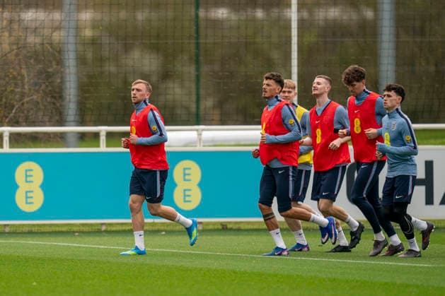 England Training & Media Jarrod Bowen, Ben White, Lewis Hall, Adam Wharton, John Stones and Phil Foden during the England training session at St. George s Park, Burton upon Trent, England on 24 March 2026 Credit: Alex Young Every Second Media Editorial use only. All images are copyright Every Second Media Limited. No images may be reproduced without prior permission. Copyright: xIMAGO EveryxSecondxMediax ESM-1876-0014 AlexxYoungx xEveryxSecondxMediax