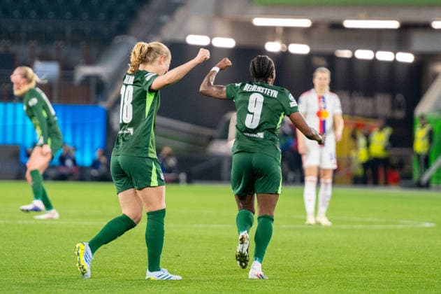 Germany, Football, UEFA, Womens Champions League, quarter-final, first leg 2025 2026 VfL Wolfsburg OL Lyonnes on 24 03 in Wolfsburg Volkswagen Arena Shot Goal 1 0 Lineth Beerensteyn VfL Wolfsburg 9 Cheers Joy Emotions Goal celebration Copyright: xSvenxHeidmannx