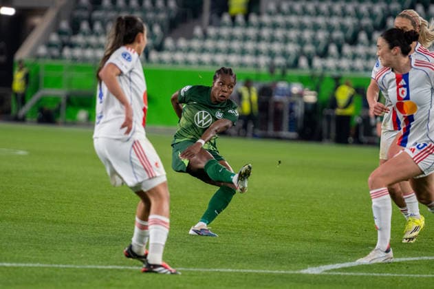 Germany, Football, UEFA, Womens Champions League, quarter-final, first leg 2025 2026 VfL Wolfsburg OL Lyonnes on 24 03 in Wolfsburg Volkswagen Arena Shot Goal 1 0 Lineth Beerensteyn VfL Wolfsburg 9 Copyright: xSvenxHeidmannx