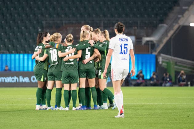 Germany, Football, UEFA, Womens Champions League, quarter-final, first leg 2025 2026 VfL Wolfsburg OL Lyonnes on 24 03 in Wolfsburg Volkswagen Arena Shot Goal 1 0 Lineth Beerensteyn VfL Wolfsburg 9 Cheers Joy Emotions Goal celebration Copyright: xSvenxHeidmannx