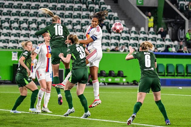 Soccer I Women I Season 2025 2026 I Champions League I Quarter-finals I VfL Wolfsburg OL Lyonnes I 24 03 2026 Head-to-head duel between Camilla Küver 16, VfL Wolfsburg and Wendie Renard 3, OL Lyonnes Wolfsburg Volkswagen Arena Niedersachsen Germany Copyright: xLobeca InesxHähnelx