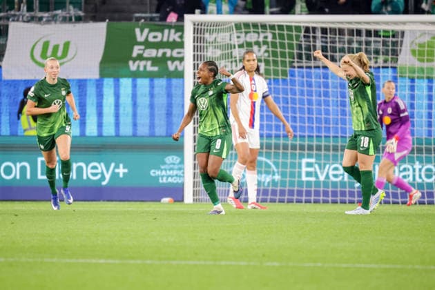 24 03 2026, xgrfx, Football UEFA Women s Champions League Quarterfinals , VfL Wolfsburg Olympique Lyon v l Goal,, Lineth Beerensteyn to 1 0 VfL Wolfsburg DFL DFB REGULATIONS PROHIBIT ANY USE OF PHOTOGRAPHS as IMAGE SEQUENCES and or QUASI VIDEO Wolfsburg