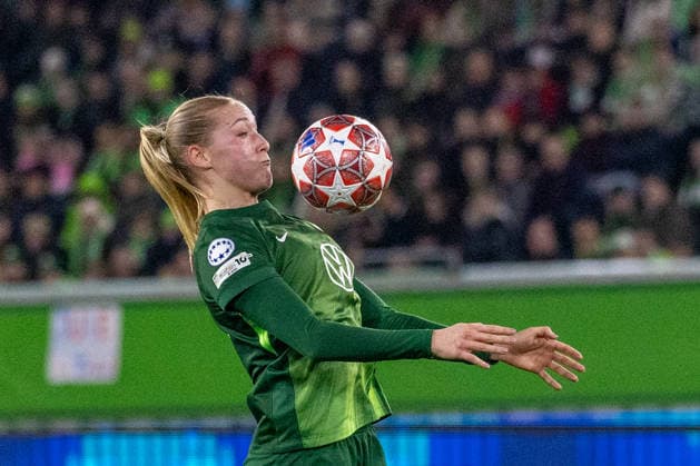 Germany Football UEFA Women™s Champions League 2025 2026, quarter-final VfL Wolfsburg vs OL Lyonnes Volkswagen Arena Wolfsburg Küver Camilla VfL Wolfsburg, 16 Copyright: xMichellexLukax