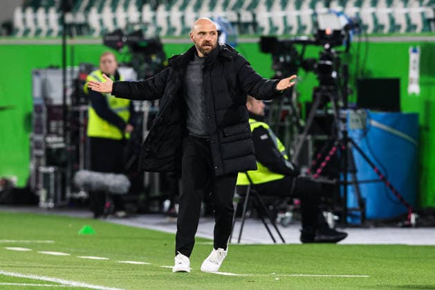 Coach Stephan Lerch VfL Wolfsburg Womens Champions League quarter-finals 2025 2026 season VfL Wolfsburg vs OL Lyonnes Lyon at the Volkswagen Arena in Wolfsburg Football,women,women,women,Germany,24 03 2026