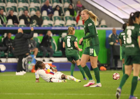 Photo devastated Melchie DUMORNAY Lyon womens football Champions League on Tue 24 03 2026 quarter-final VfL Wolfsburg Olympique Lyon