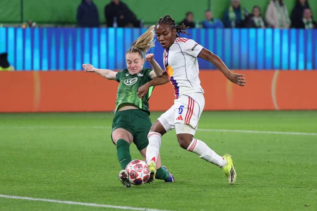 VfL vs Lyon, CL Women, Wolfsburg, 24 03 2026, Football, Women, VfL Wolfsburg vs Olympique Lyon, Champions League, Quarterfinals, Season 2025 2026, Janina Minge VfL Wolfsburg , Melchie Dumornay Lyon AOK Stadion Niedersachsen Germany