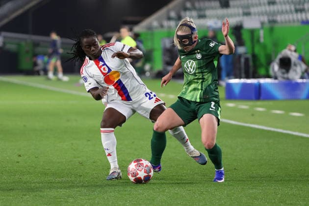 VfL vs Lyon, CL Women, Wolfsburg, 24 03 2026, Football, Women, VfL Wolfsburg vs Olympique Lyon, Champions League, Quarterfinals, Season 2025 2026, Tabitha Chawinga Lyon , Thea Bjelde VfL Wolfsburg AOK Stadion Niedersachsen Germany