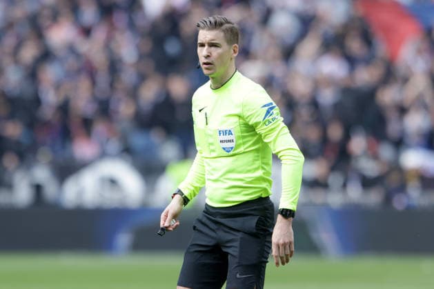 FRANCOIS LETEXIER, Arbitro, Referee, Ligue 1, 2025-26, Olympique Lyonnais vs Monaco 1-2, 22-03-2026, Azione, Action, Single shot, Close up LIGUE 1 2025-26 OLYMPIQUE LIONE-MONACO 1-2