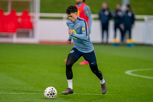 England Training & Media Phil Foden during the England training session at St. George s Park, Burton upon Trent, England on 24 March 2026 Credit: Alex Young Every Second Media Editorial use only. All images are copyright Every Second Media Limited. No images may be reproduced without prior permission. Copyright: xIMAGO EveryxSecondxMediax ESM-1876-0098 AlexxYoungx xEveryxSecondxMediax