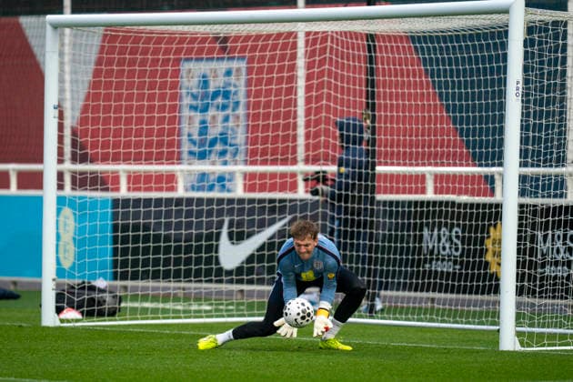 England Training & Media Jordan Pickford during the England training session at St. George s Park, Burton upon Trent, England on 24 March 2026 Credit: Alex Young Every Second Media Editorial use only. All images are copyright Every Second Media Limited. No images may be reproduced without prior permission. Copyright: xIMAGO EveryxSecondxMediax ESM-1876-0126 AlexxYoungx xEveryxSecondxMediax